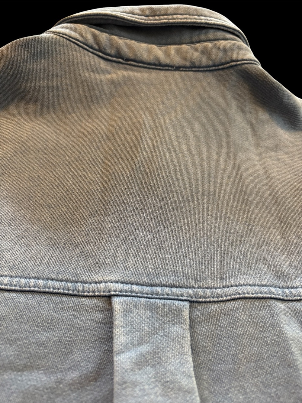 Moco Boutique Women’s Natural Faded Blue Casual Button-Down Shirt Jacket - Picture 5 of 5